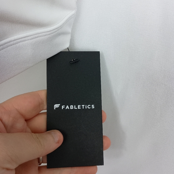 NWT FABLETICS Classic Butterly White Activewear Sports Bra (#108) - Picture 2 of 5